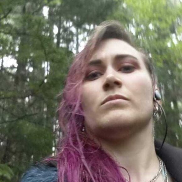 Meet your Posher, Traeic - Picture 11 of 16